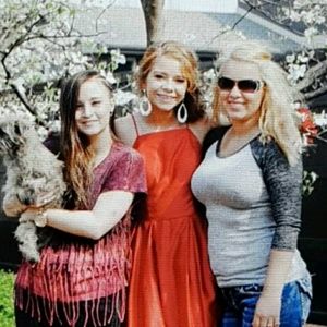 Meet your Posher, Brooke